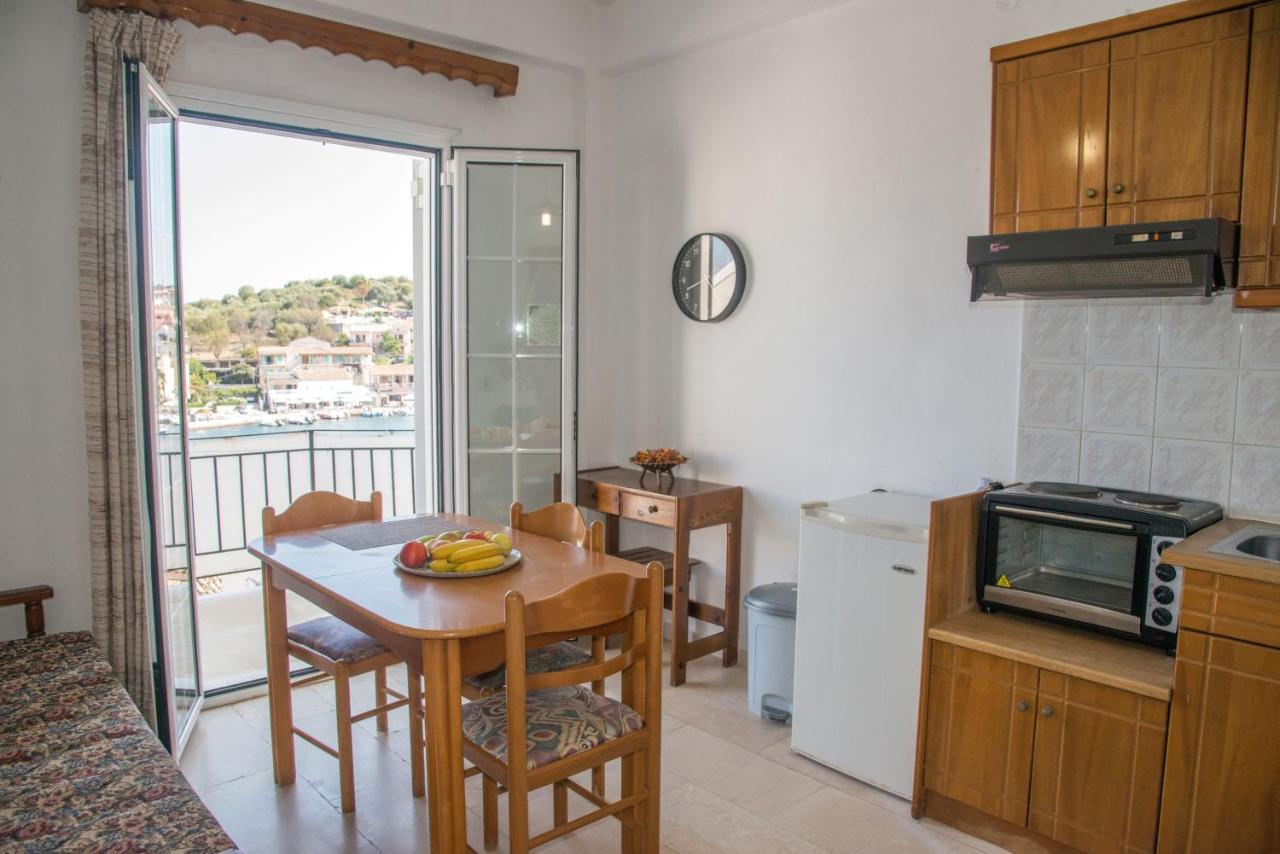 Limani Apartments Kassiopi Exterior foto